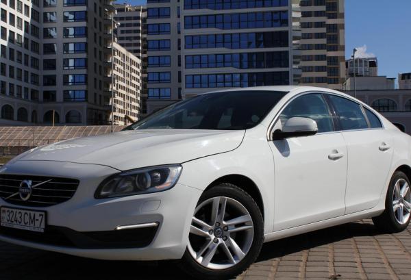 Volvo S60, 2014 год выпуска с двигателем Бензин, 42 782 BYN в г. Минск