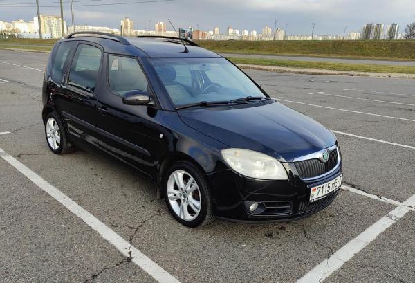 Skoda Roomster, 2010 год выпуска с двигателем Бензин, 20 672 BYN в г. Минск