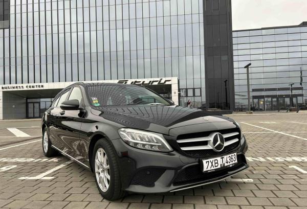 Mercedes-Benz C-класс, 2018 год выпуска с двигателем Дизель, 71 402 BYN в г. Минск