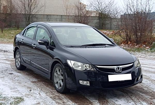 Honda Civic, 2008 год выпуска с двигателем Гибрид, 21 631 BYN в г. Минск