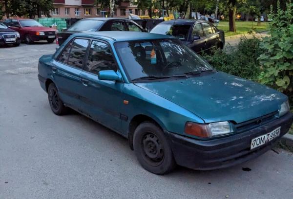 Mazda 323, 1993 год выпуска с двигателем Бензин, 4 729 BYN в г. Гродно