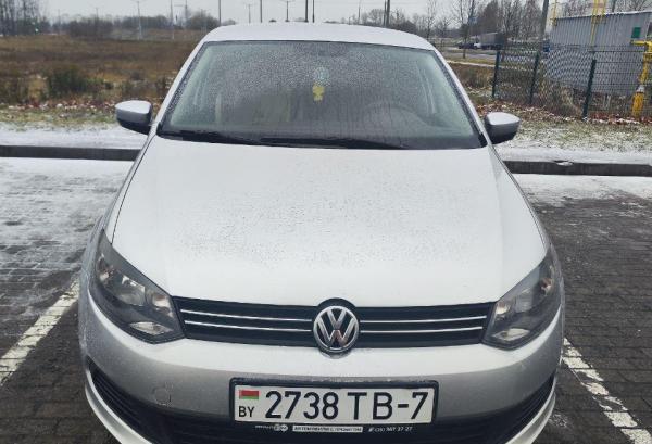 Volkswagen Polo, 2011 год выпуска с двигателем Бензин, 27 017 BYN в г. Минск