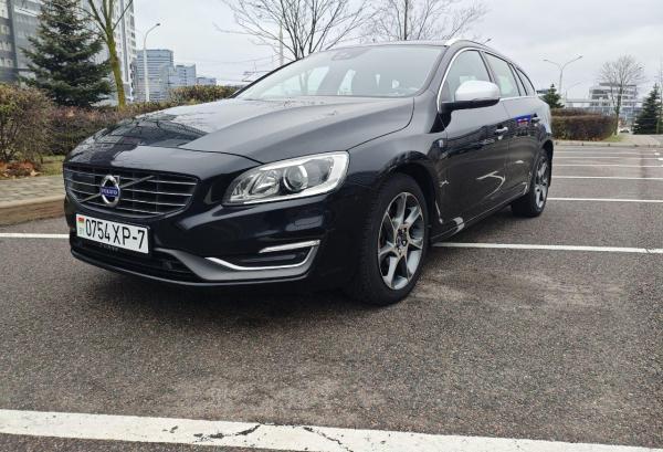 Volvo V60, 2014 год выпуска с двигателем Дизель, 47 669 BYN в г. Минск