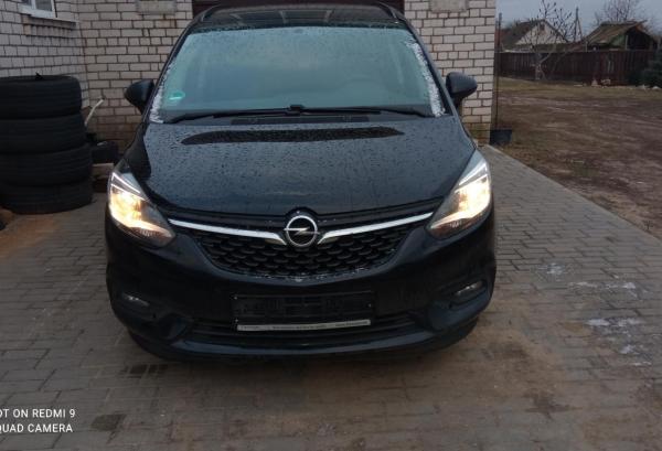 Opel Zafira, 2017 год выпуска с двигателем Дизель, 47 498 BYN в г. Барановичи