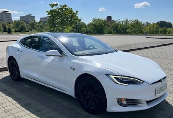 Tesla Model S, 2016 год выпуска с двигателем Электро, 79 133 BYN в г. Минск