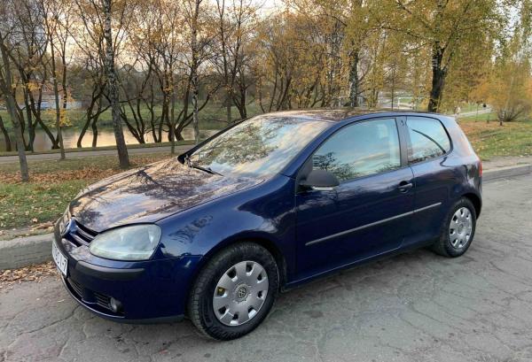 Volkswagen Golf, 2004 год выпуска с двигателем Бензин, 20 910 BYN в г. Минск