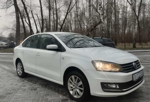 Volkswagen Polo, 2015 год выпуска с двигателем Бензин, 35 324 BYN в г. Минск