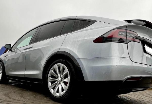 Tesla Model X, 2016 год выпуска с двигателем Электро, 121 499 BYN в г. Минск