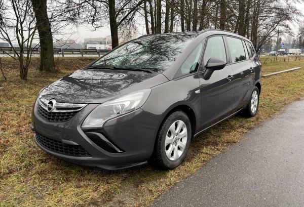 Opel Zafira, 2014 год выпуска с двигателем Дизель, 41 622 BYN в г. Минск