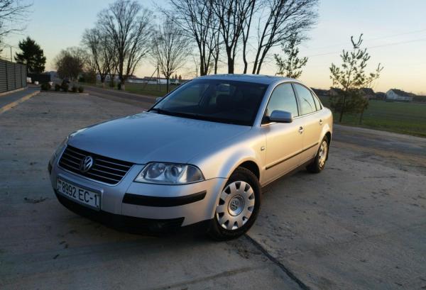 Volkswagen Passat, 2003 год выпуска с двигателем Бензин, 20 272 BYN в г. Столин