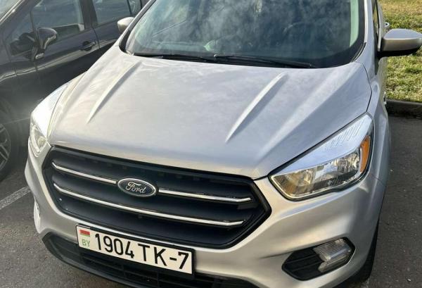 Ford Escape, 2017 год выпуска с двигателем Бензин, 47 698 BYN в г. Минск