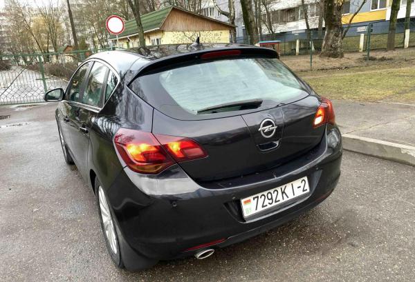 Opel Astra, 2011 год выпуска с двигателем Бензин, 29 525 BYN в г. Витебск