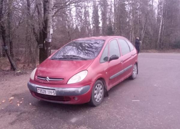 Citroen Xsara Picasso, 2001 год выпуска с двигателем Дизель, 9 818 BYN в г. Дзержинск