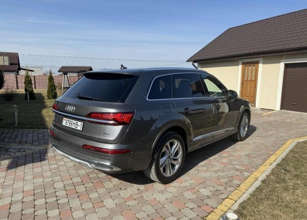 Audi Q7, 2021 год выпуска с двигателем Бензин, 190 226 BYN в г. Барановичи