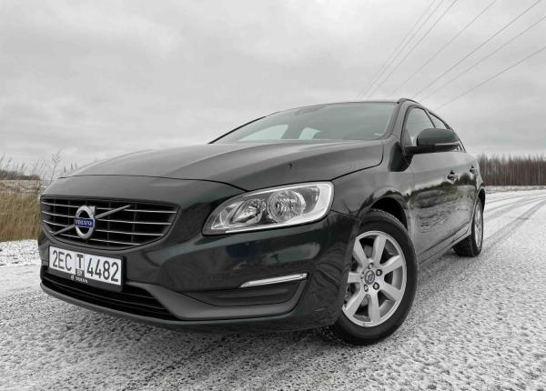 Volvo V60, 2014 год выпуска с двигателем Дизель, 45 926 BYN в г. Глубокое