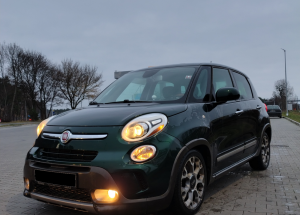 Fiat 500L, 2013 год выпуска с двигателем Бензин, 33 229 BYN в г. Минск