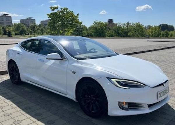 Tesla Model S, 2016 год выпуска с двигателем Электро, 79 133 BYN в г. Минск