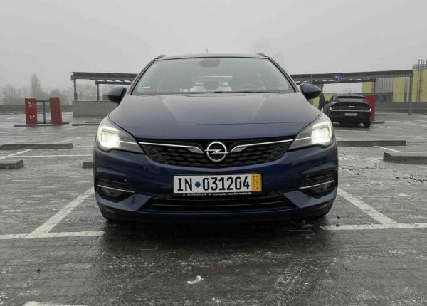 Opel Astra, 2020 год выпуска с двигателем Дизель, 52 101 BYN в г. Минск