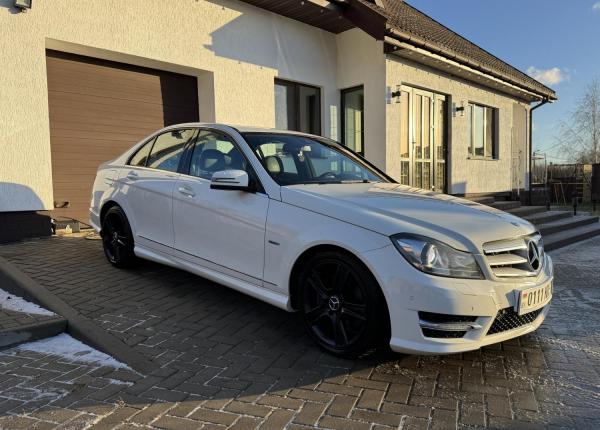 Mercedes-Benz C-класс, 2011 год выпуска с двигателем Дизель, 65 157 BYN в г. Минск