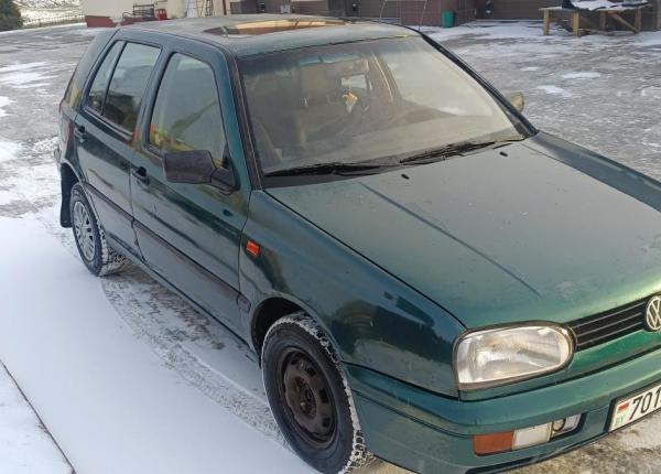 Volkswagen Golf, 1995 год выпуска с двигателем Бензин, 4 861 BYN в г. Витебск