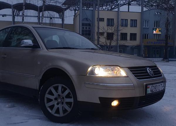 Volkswagen Passat, 2002 год выпуска с двигателем Бензин, 23 066 BYN в г. Жодино