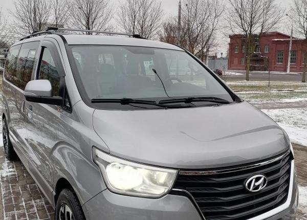 Hyundai Grand Starex, 2018 год выпуска с двигателем Дизель, 106 552 BYN в г. Минск