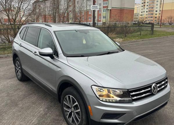 Volkswagen Tiguan, 2019 год выпуска с двигателем Бензин, 96 911 BYN в г. Брест