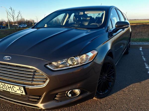 Ford Fusion (North America), 2015 год выпуска с двигателем Бензин, 47 482 BYN в г. Узда