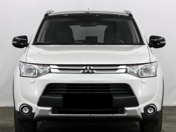 Mitsubishi Outlander, 2014 год выпуска с двигателем Бензин, 62 283 BYN в г. Минск