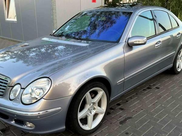 Mercedes-Benz E-класс, 2002 год выпуска с двигателем Дизель, 37 575 BYN в г. Минск