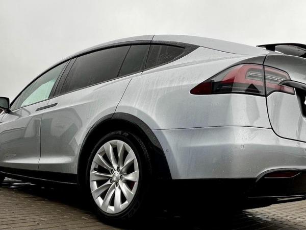 Tesla Model X, 2016 год выпуска с двигателем Электро, 121 499 BYN в г. Минск