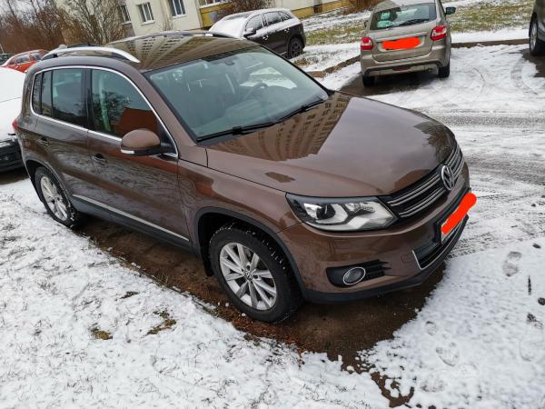 Volkswagen Tiguan, 2016 год выпуска с двигателем Бензин, 48 428 BYN в г. Минск