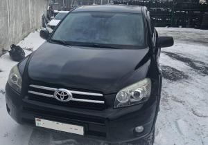 Toyota RAV4 в лизинг