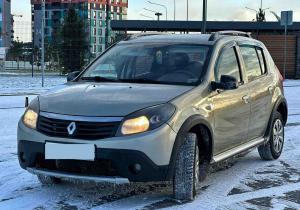 Renault Sandero в лизинг