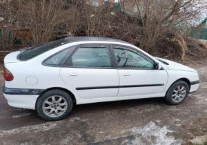 Renault Laguna в лизинг