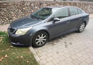 Toyota Avensis в лизинг