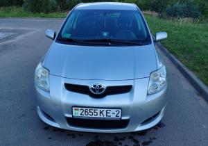 Toyota Auris в лизинг