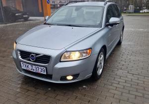 Volvo V50 в лизинг