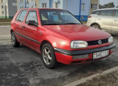 Фото Volkswagen Golf