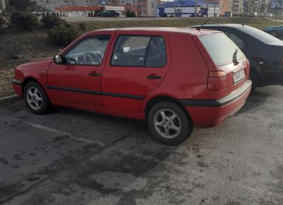 Фото Volkswagen Golf