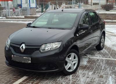 Фото Renault Logan