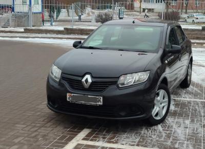 Фото Renault Logan