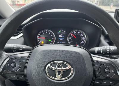 Фото Toyota RAV4