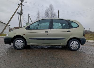 Фото Renault Scenic