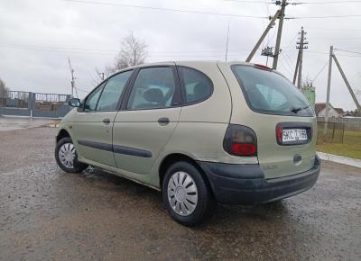 Фото Renault Scenic