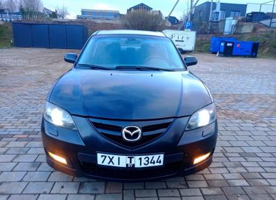 Фото Mazda 3