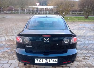 Фото Mazda 3