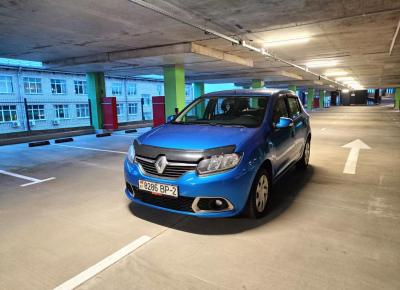 Фото Renault Sandero