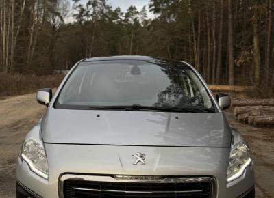 Фото Peugeot 3008