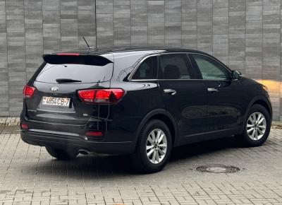 Фото Kia Sorento